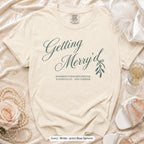 Ivory Getting Merry'd & Getting Merry bride t-shirt