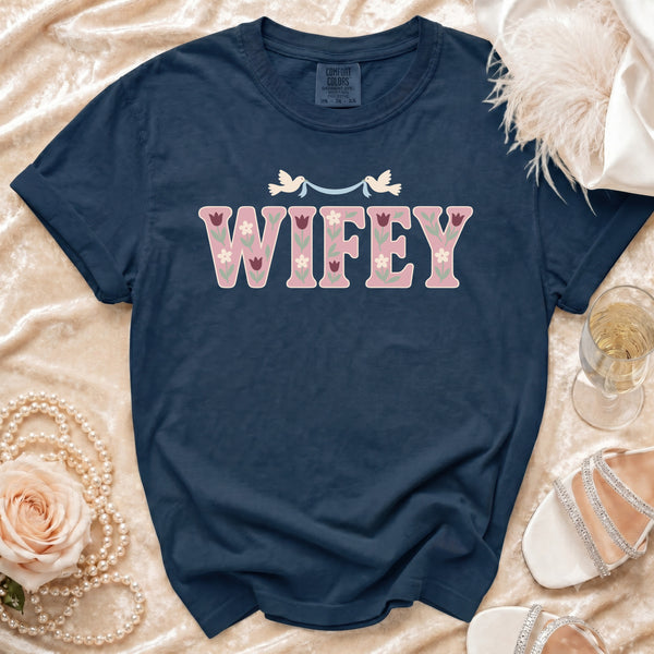 Floral Wifey T-shirt in True Navy
