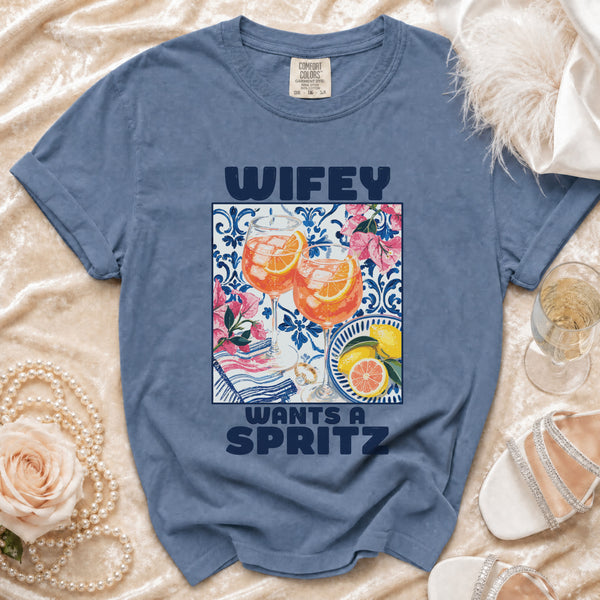 Wifey Wants Spritz T-shirt in Blue Jean