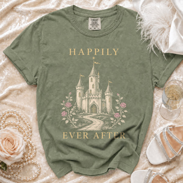 Happily Ever T-shirt in Moss