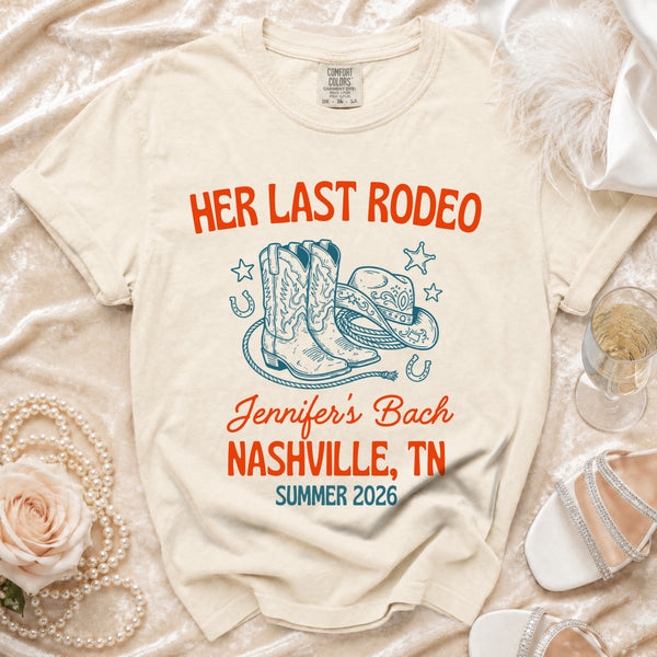 Her Last Rodeo Nashville Bachelorette T-Shirt in Ivory