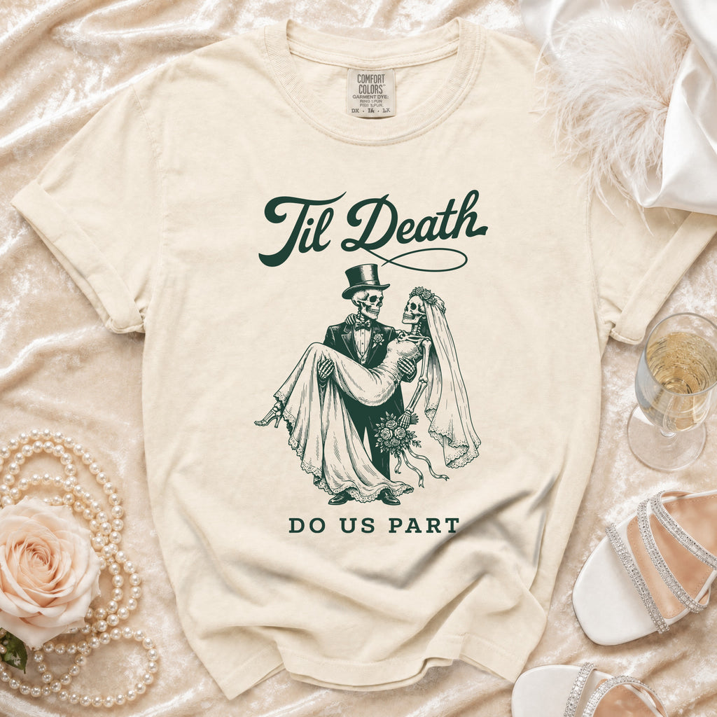 T-shirt with skeleton couple graphic and "Til Death Do Us Part" text.