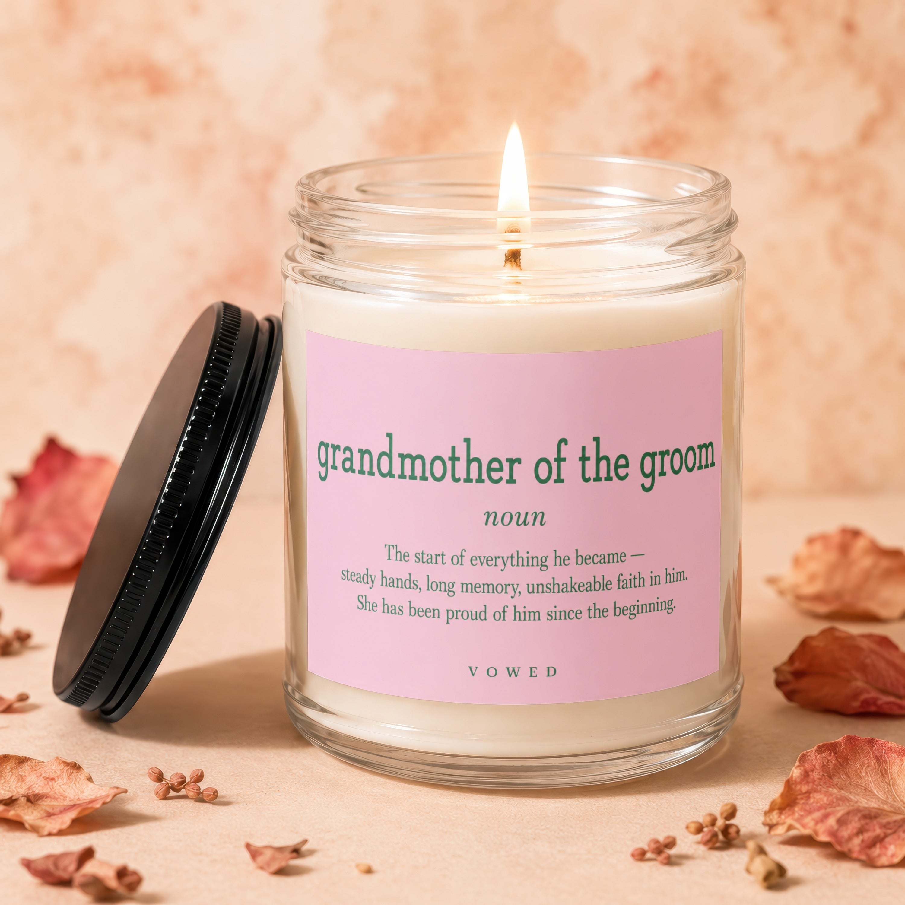 Candle for grandmother of the groom with text defining the role and its qualities.