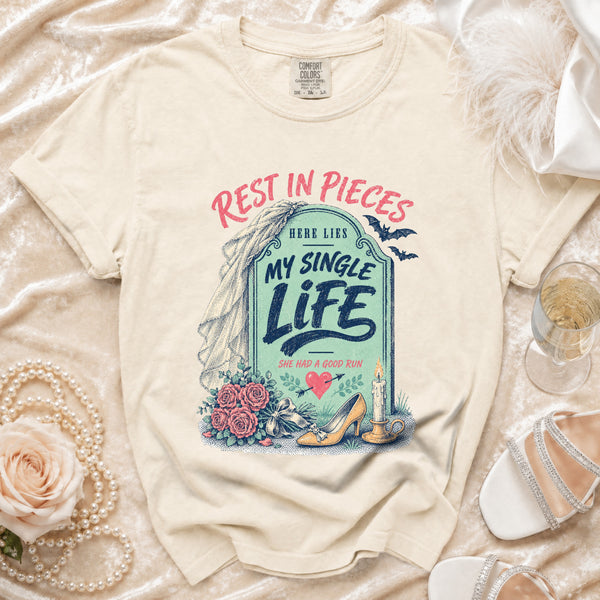 Rest In Pieces T-Shirt in Ivory