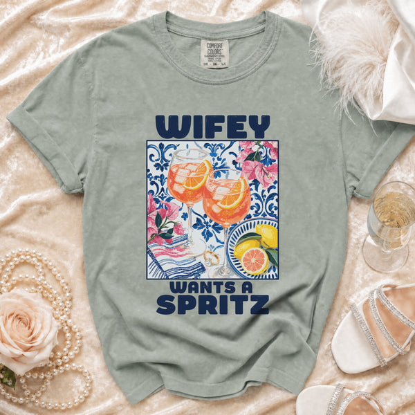 Wifey Wants Spritz T-shirt in Bay