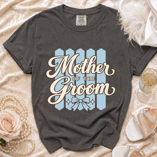 Groom Mom T-shirt in Pepper