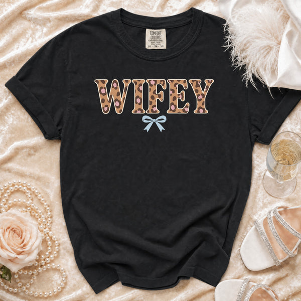 Leopard Wifey T-shirt in Black