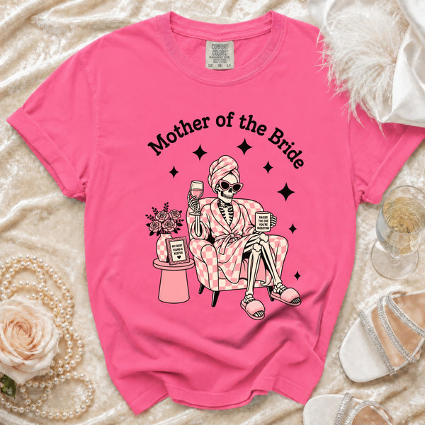Chill Mother Bride T-Shirt in Crunchberry