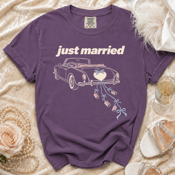 Just Married T-Shirt in Grape