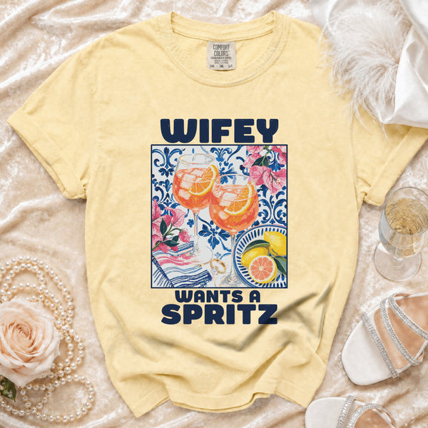 Wifey Wants Spritz T-shirt in Butter