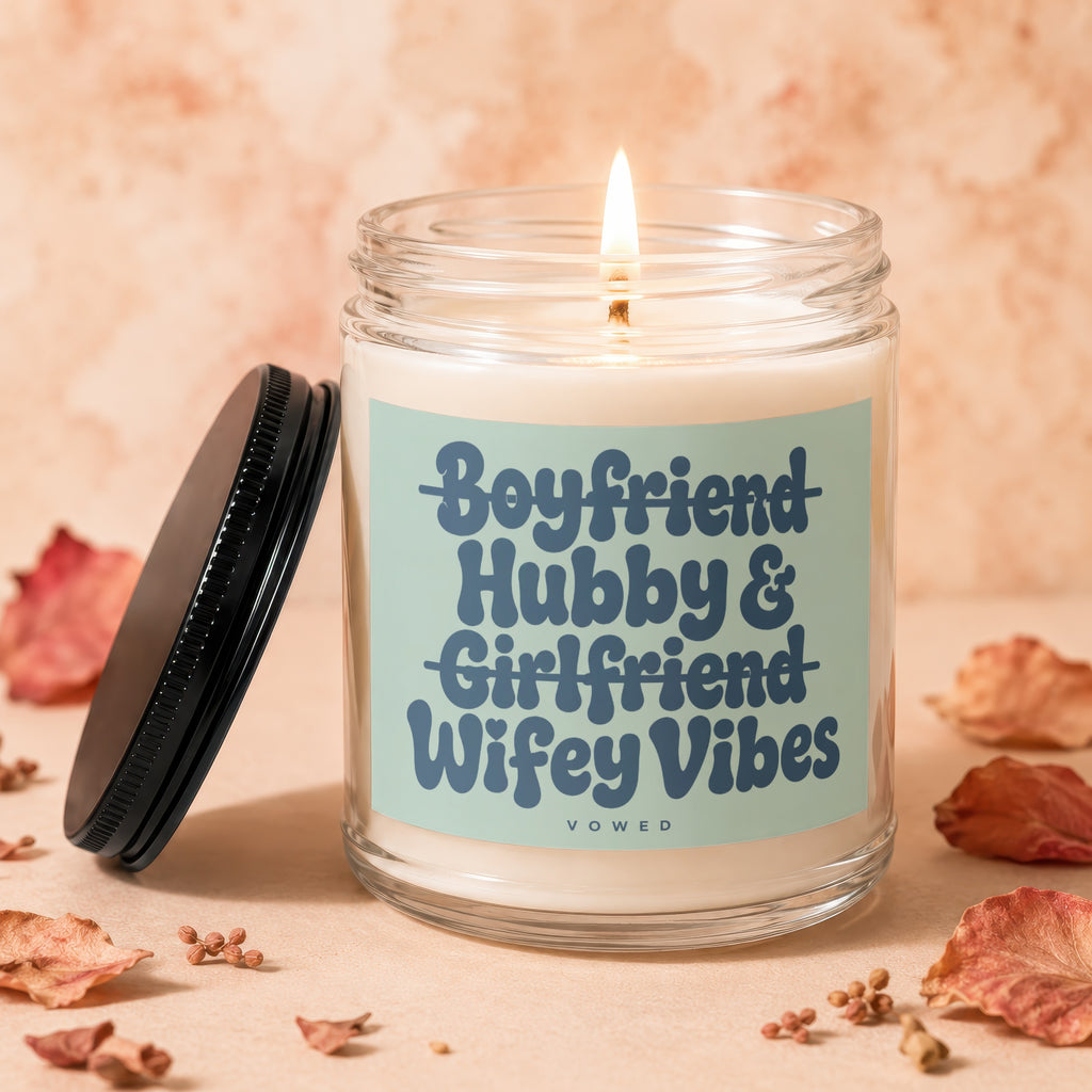 Candle with text "Boyfriend Hubby & Girlfriend Wifey Vibes".
