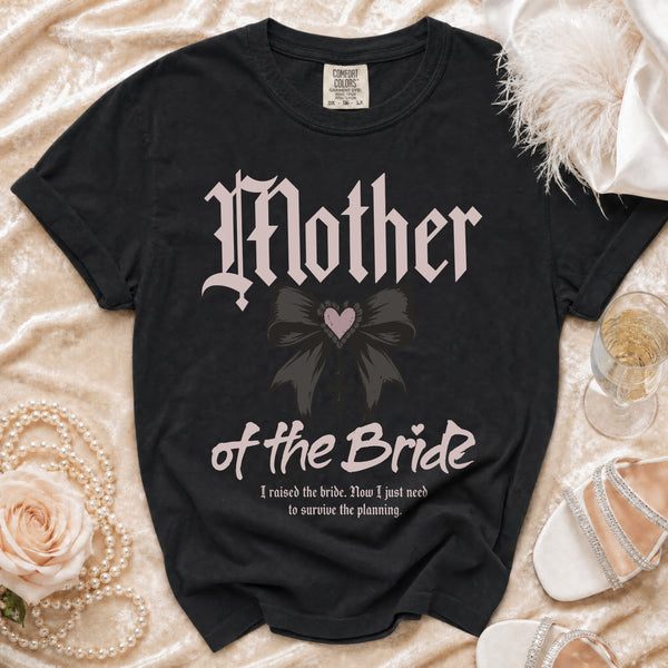 Gothic Bride Mom T-Shirt in Black