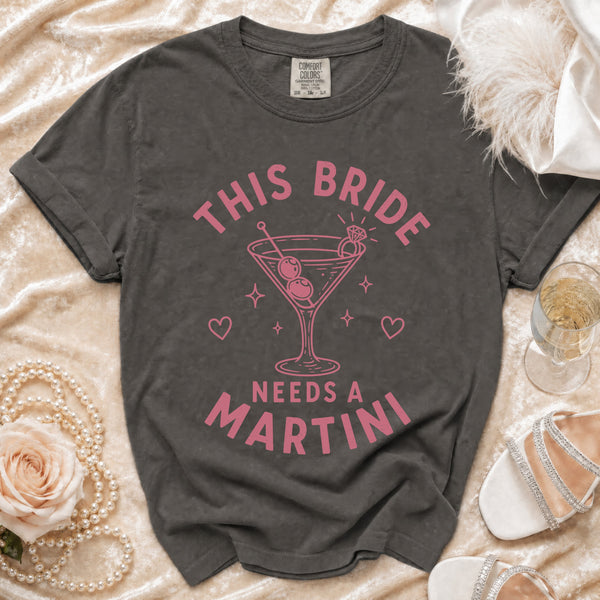 Martini Bride T-Shirt in Pepper