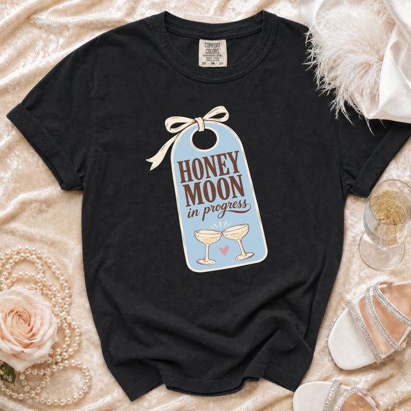 Honeymoon T-shirt in Black
