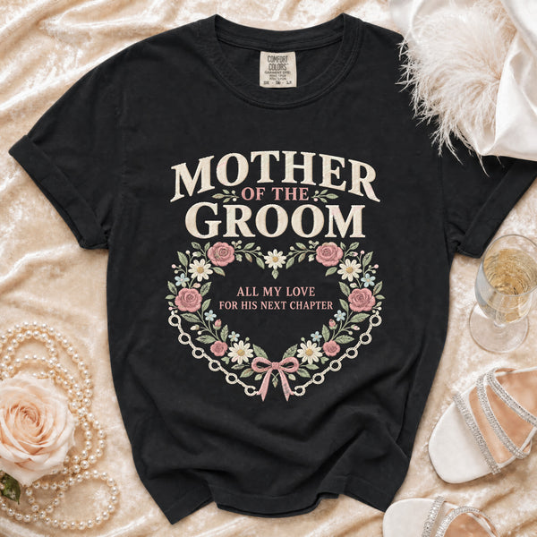 Groom Mom T-Shirt in Black