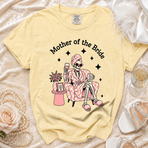 Chill Mother Bride T-Shirt in Butter