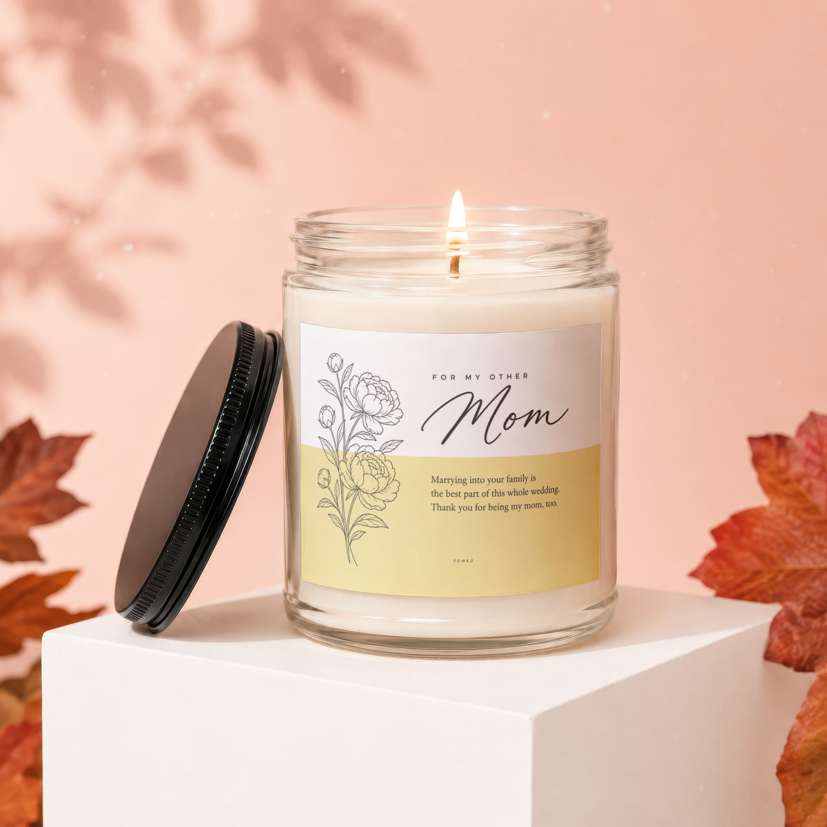 Glass jar candle with "Mom" and thank you message for mom.