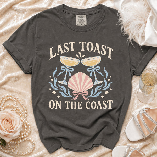 Last Toast T-shirt in Pepper