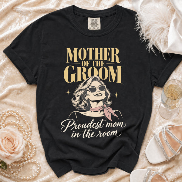 Groom Mom T-shirt in Black