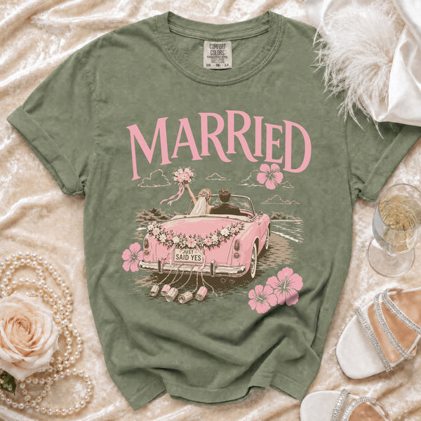 Married Life T-Shirt in Moss