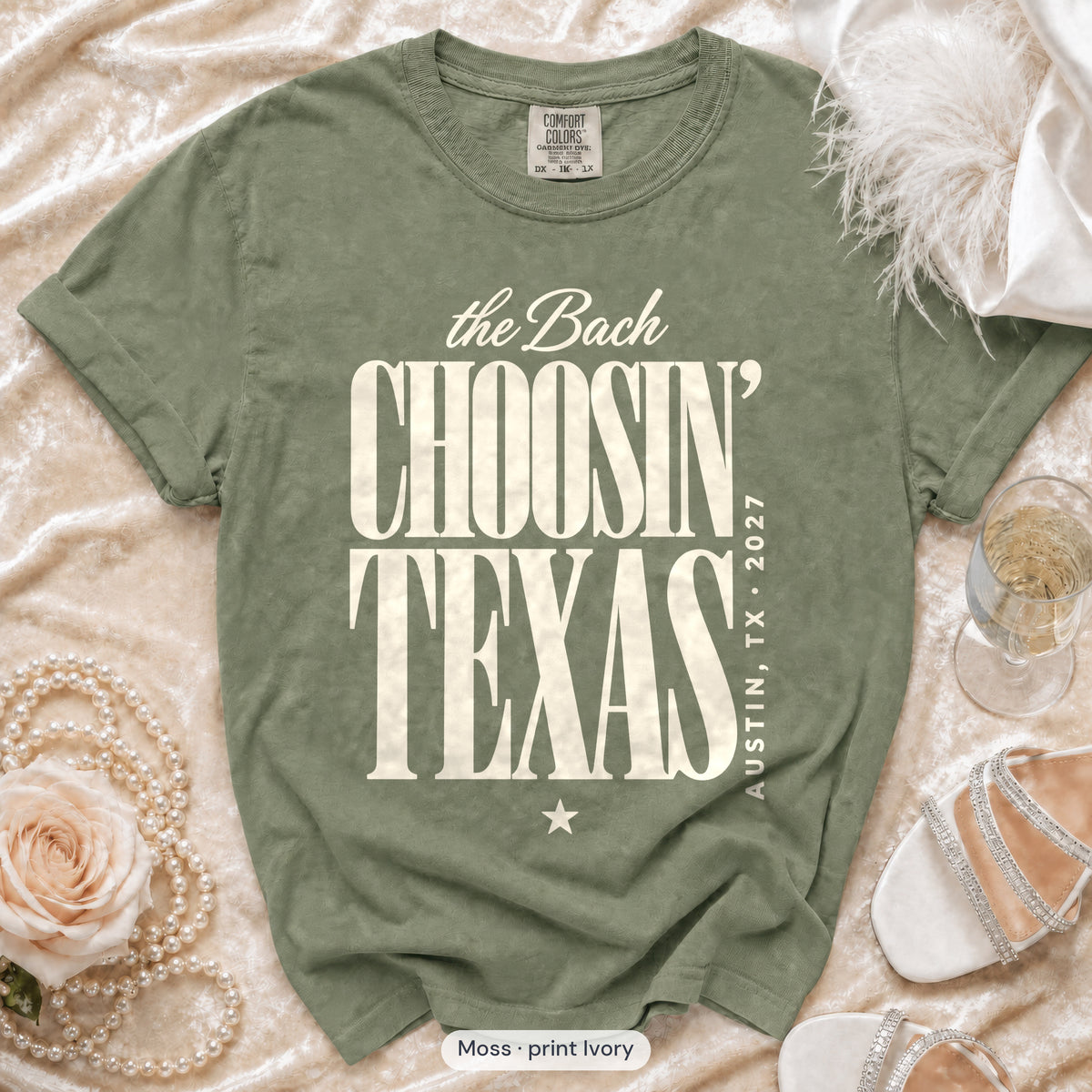 Moss Choosin' Texas bachelorette crew t-shirt, print in ivory