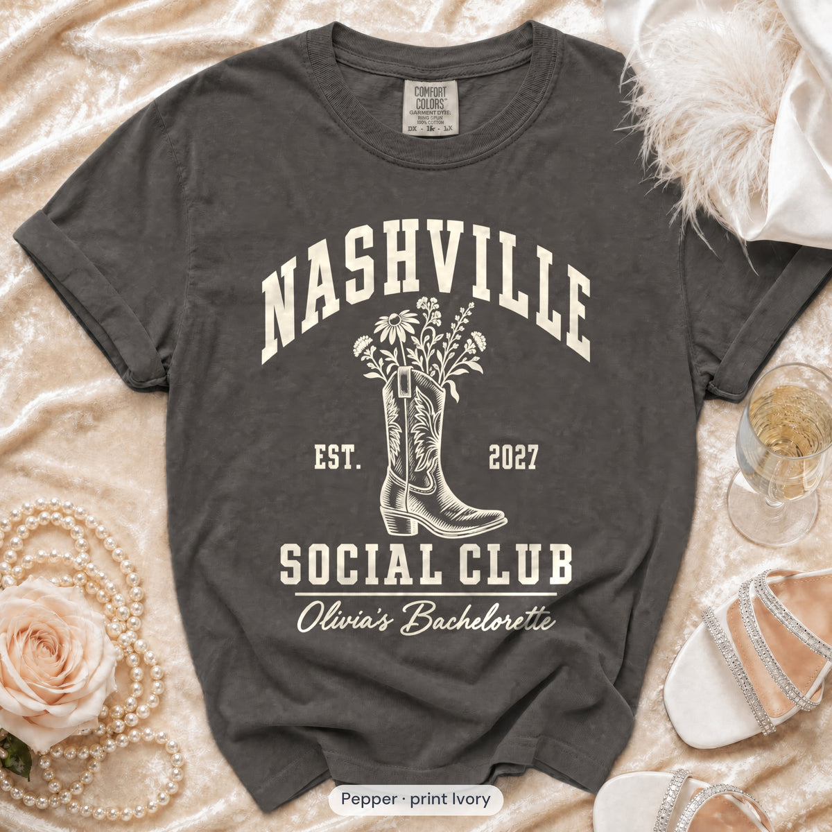 Pepper Nashville Social Club bachelorette crew t-shirt, print in ivory