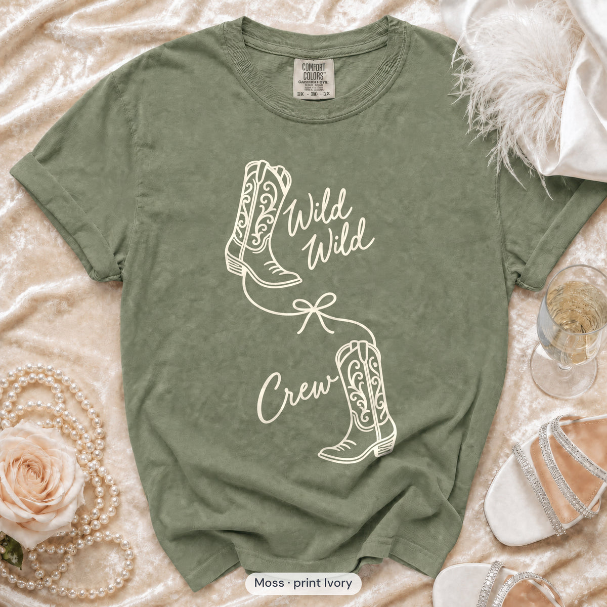 Moss Wild Wild Wife & Wild Wild Crew bachelorette crew t-shirt, print in ivory