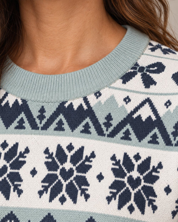 Knitted-In Design